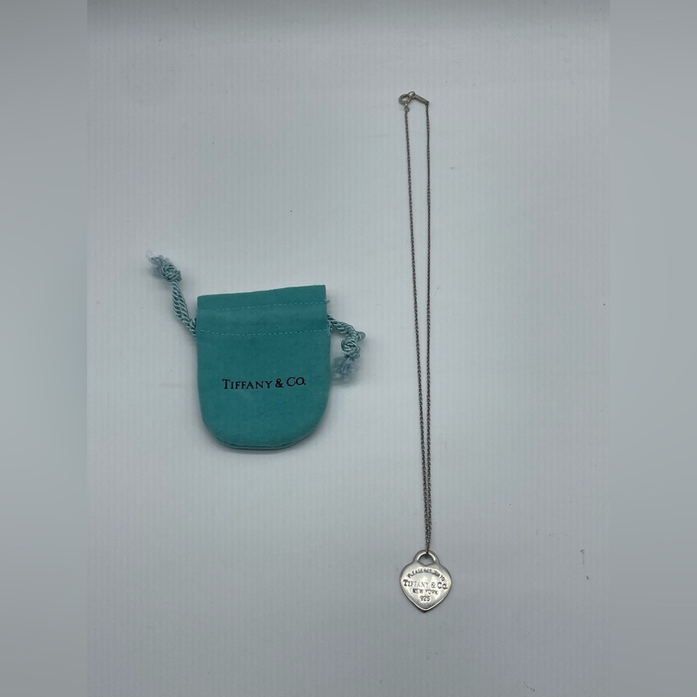 Tiffany & Co. Engraved Heart Silver 925 Necklace - Picture 5 of 7